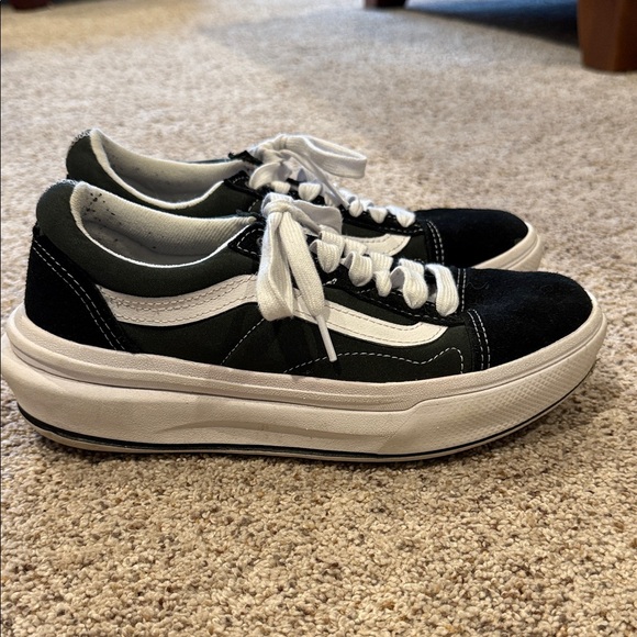 Vans Off the Wall Black and White Sneakers - Picture 2 of 5